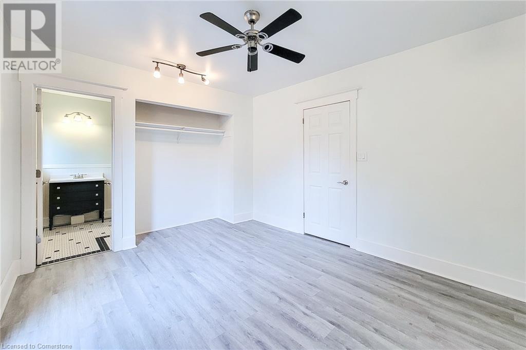 Photo 22 of 156 Park Row S, Hamilton ON