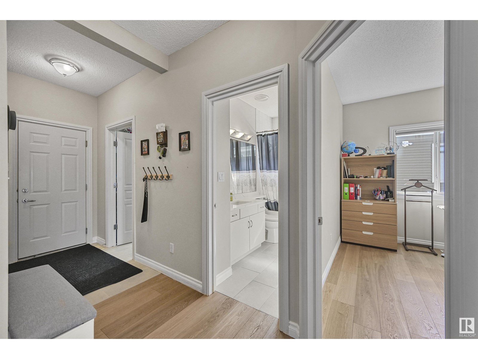 Photo 26 of 1516 Thorogood Cl Nw, Edmonton AB
