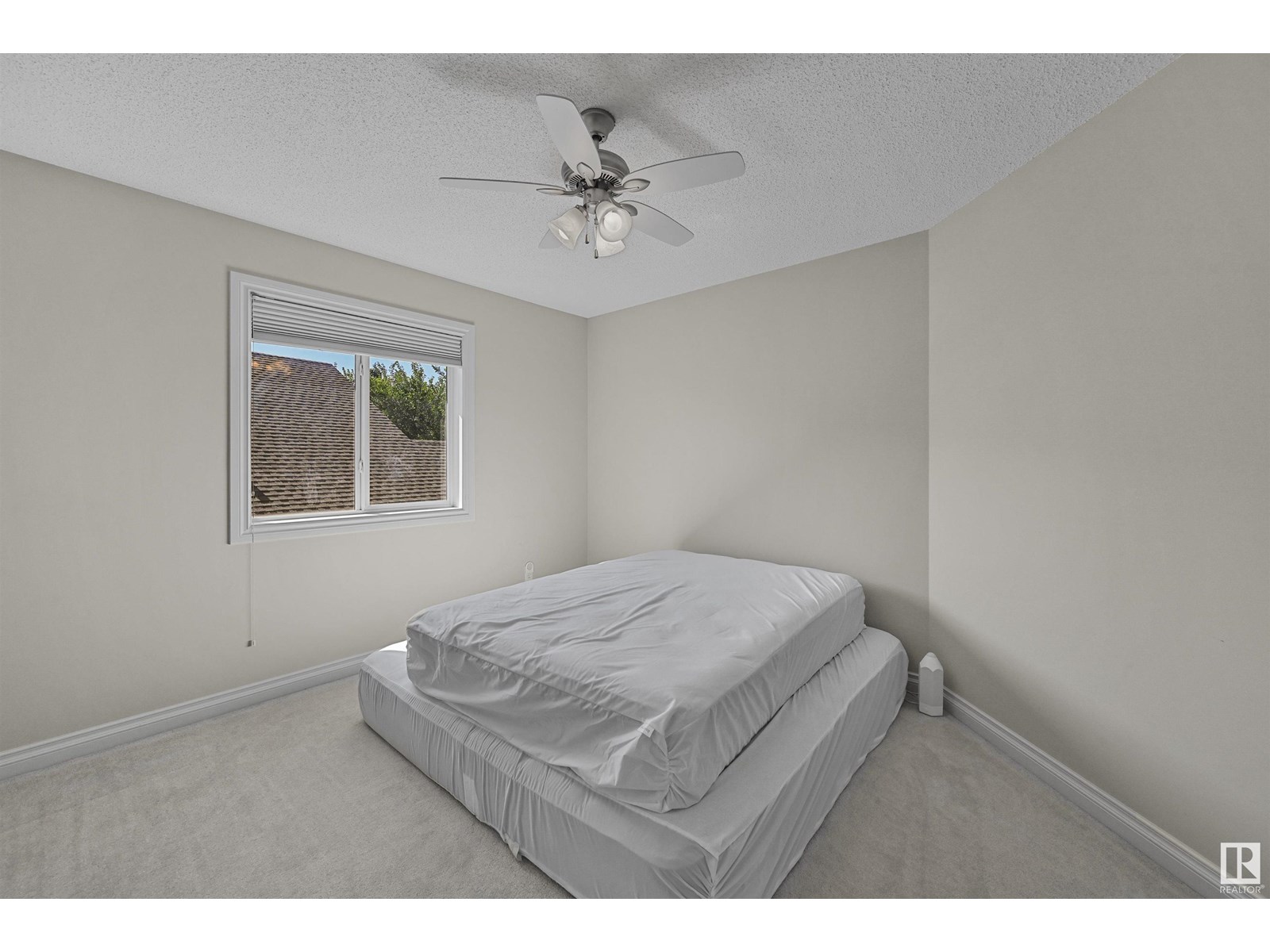 Photo 44 of 1516 Thorogood Cl Nw, Edmonton AB