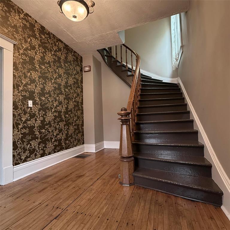 Photo 5 of 83 Lusted Avenue, Winnipeg MB