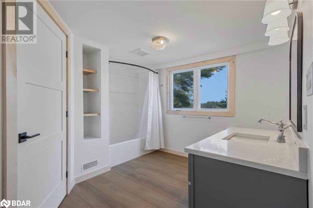 Photo 17 of 3 1148 Muldrew Lake Road, Gravenhurst ON