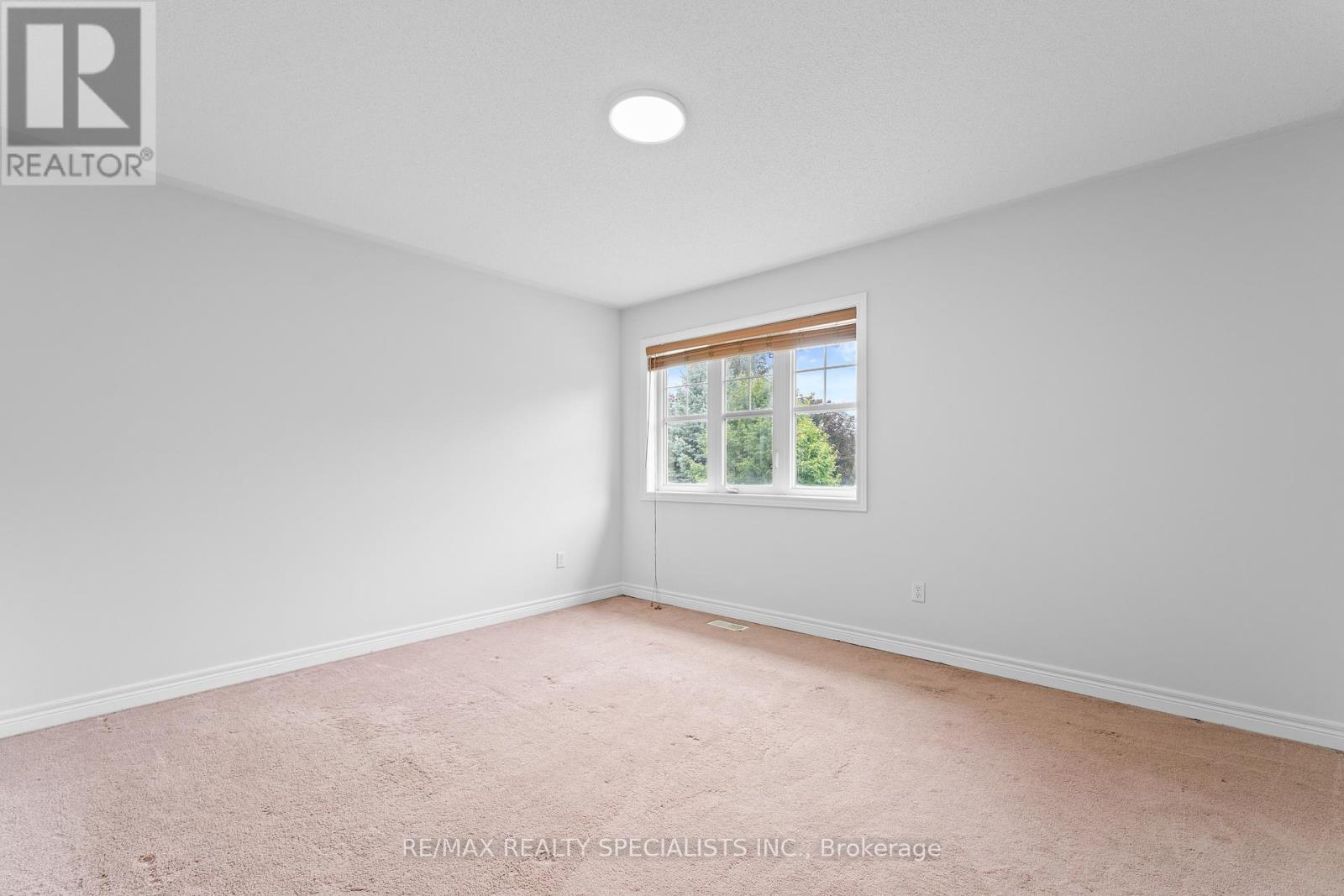 Photo 26 of 38 Stephanie Avenue, Brampton ON