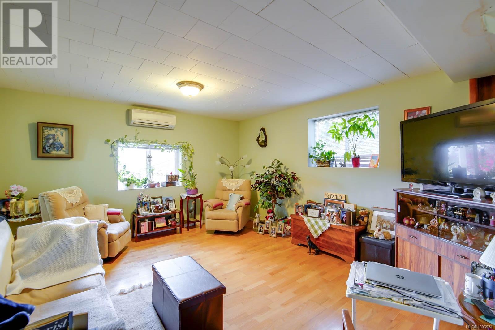 2374 Anderson Ave, Port Alberni