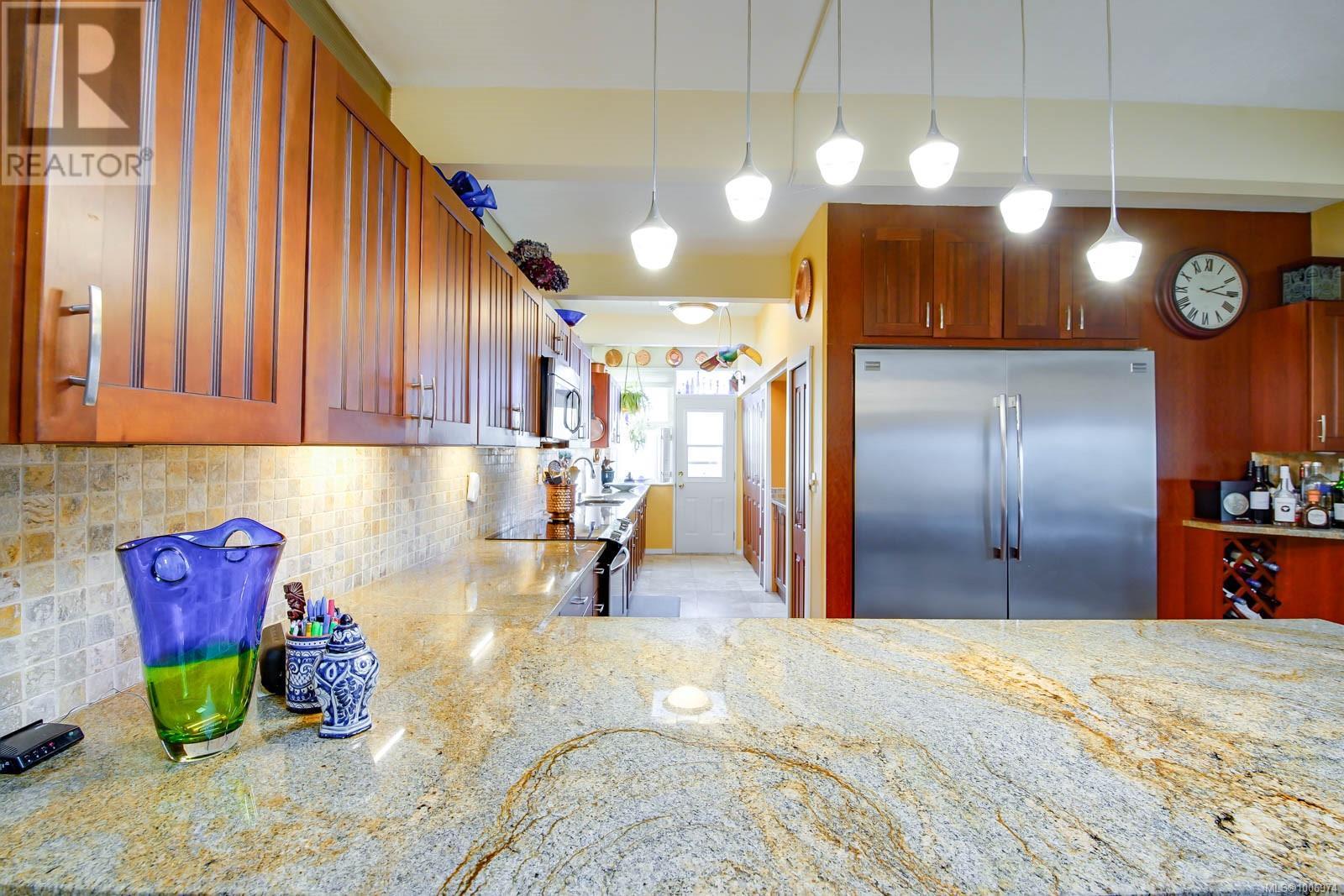 2374 Anderson Ave, Port Alberni