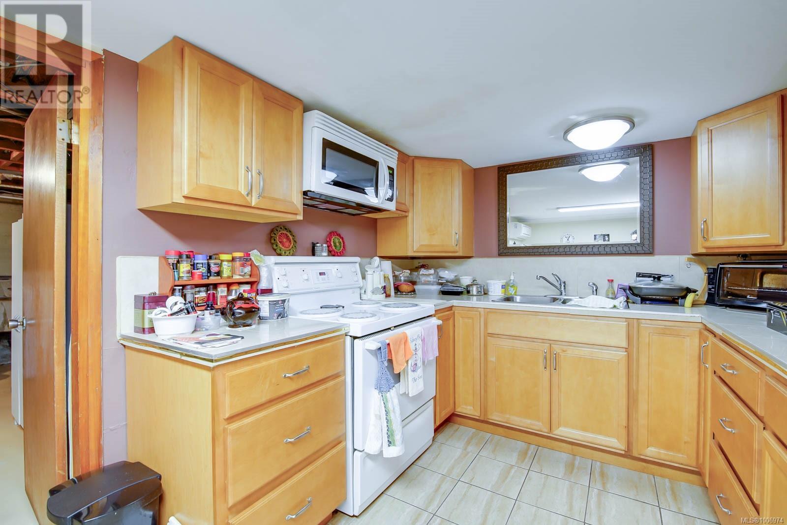 2374 Anderson Ave, Port Alberni