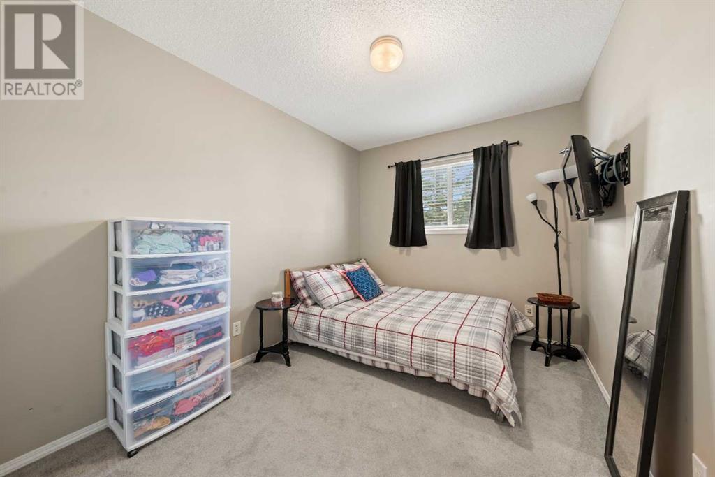 Single Family House for Sale in  Everstone Place SW Evergreen Calgary 