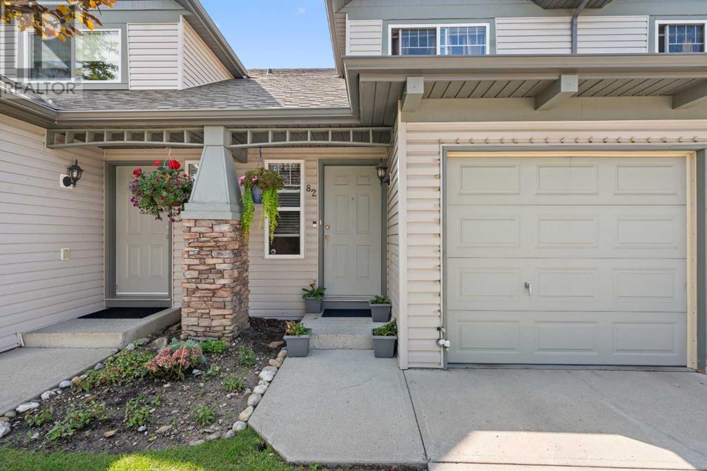82 Everstone Place SW, Calgary, Alberta