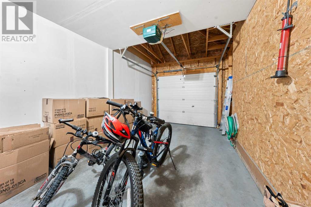 Single Family House for Sale in  Everstone Place SW Evergreen Calgary 