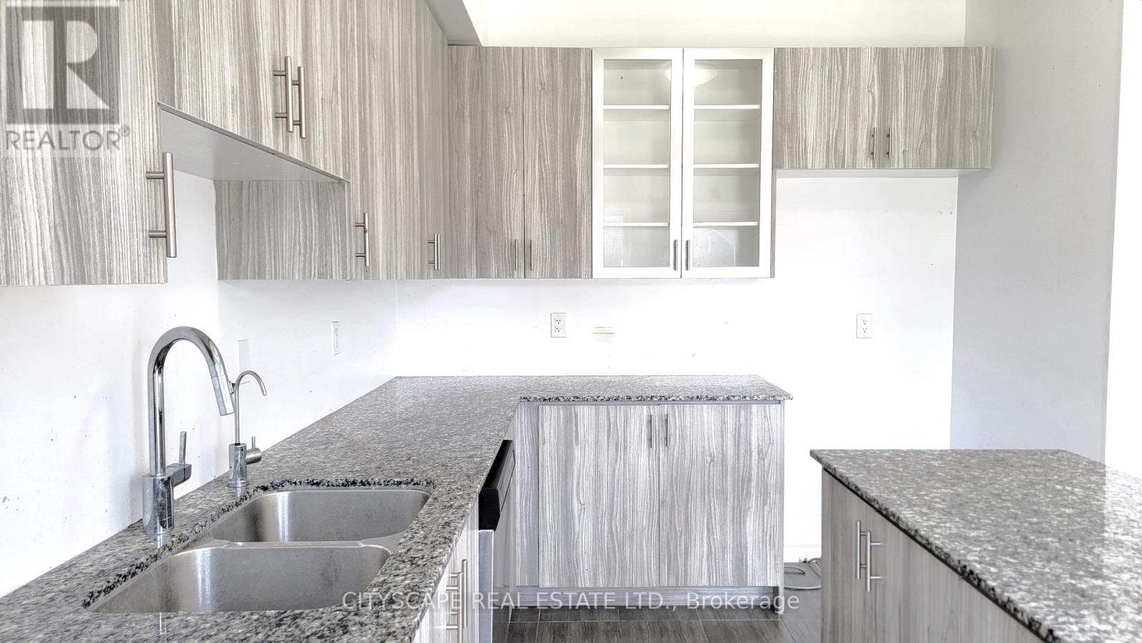 Photo 12 of 228 Ridley Crescent, Southgate ON