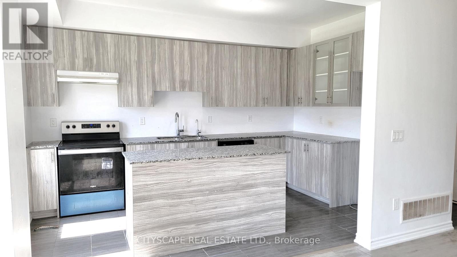 Photo 14 of 228 Ridley Crescent, Southgate ON