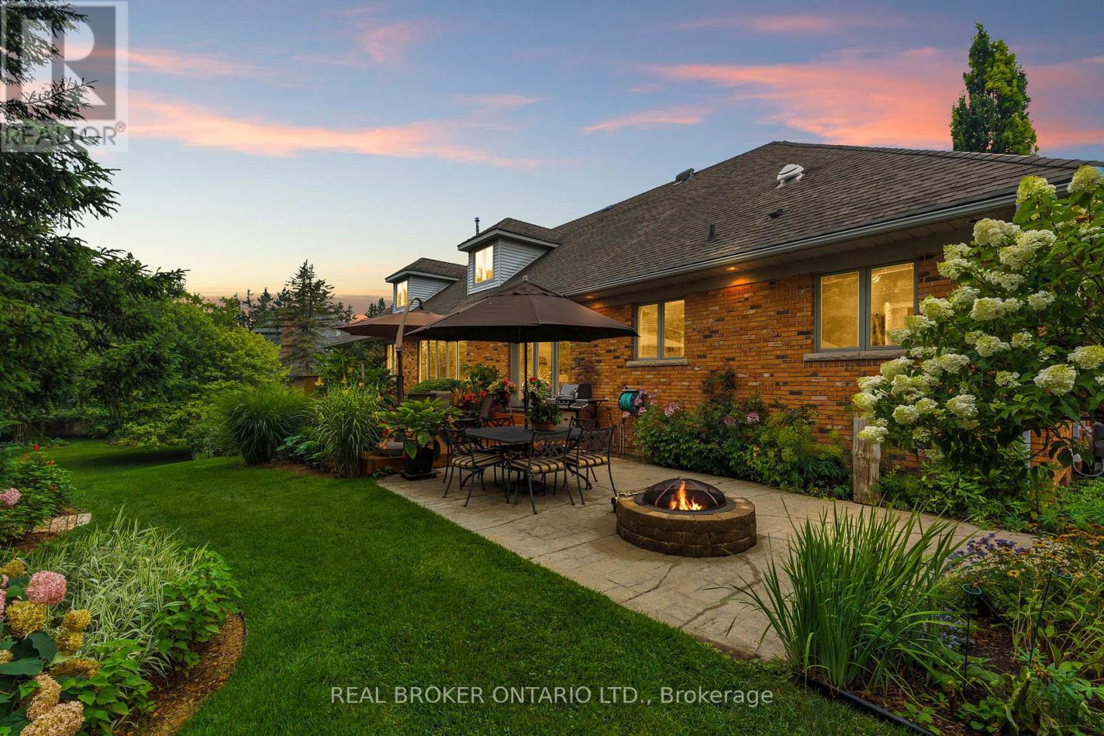 Photo 44 of 31 Cullum Drive, Hamilton ON