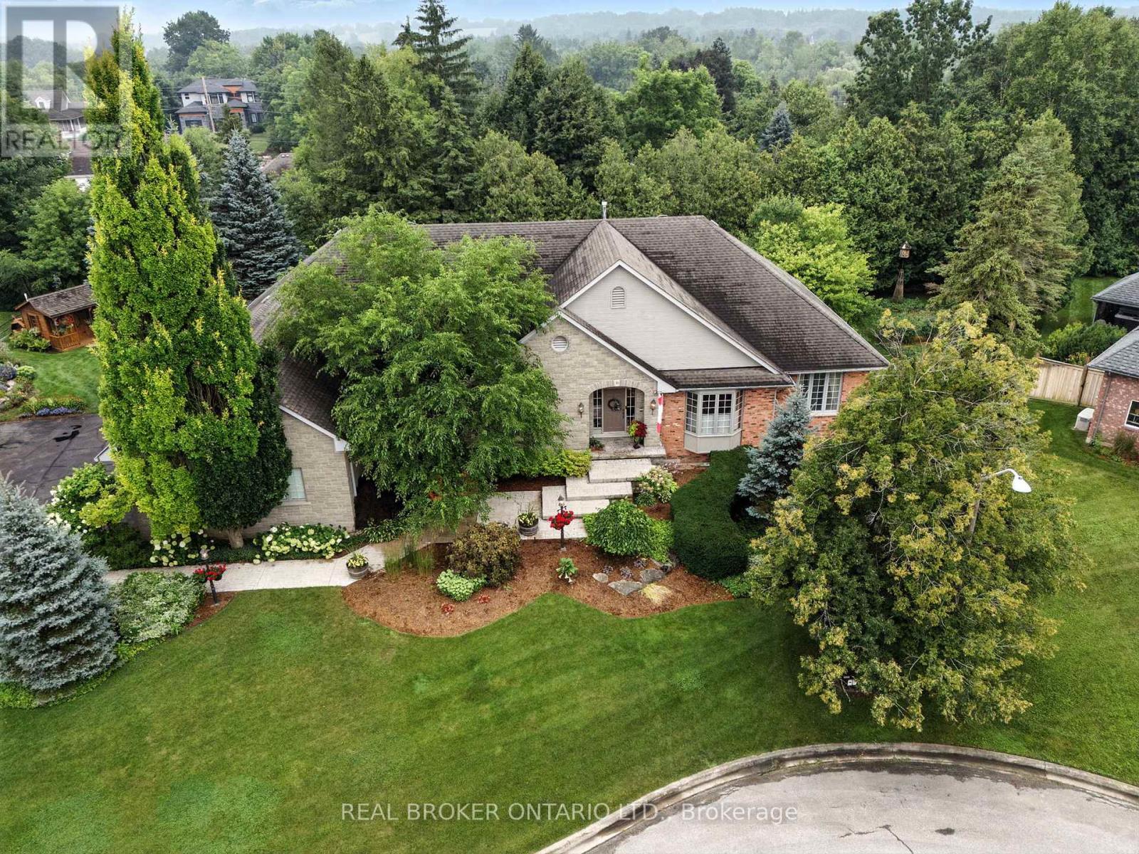 Photo 49 of 31 Cullum Drive, Hamilton ON
