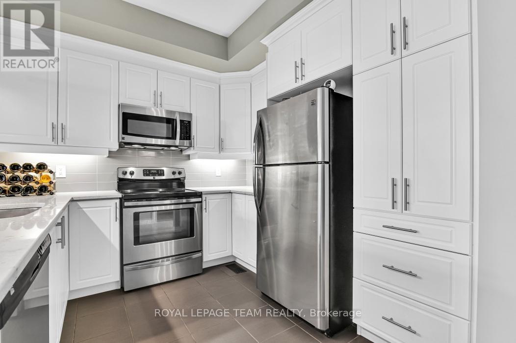 Photo 16 of 604 Brian Good Avenue, Ottawa ON