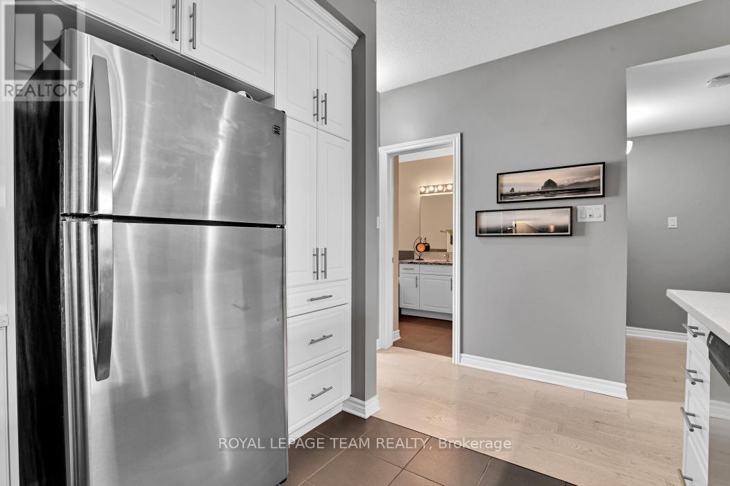 Photo 8 of 604 Brian Good Avenue, Ottawa ON
