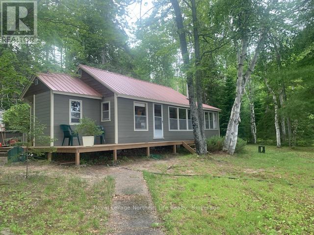 17 MUSKIE BAY, LAKE NIPISSING - 1