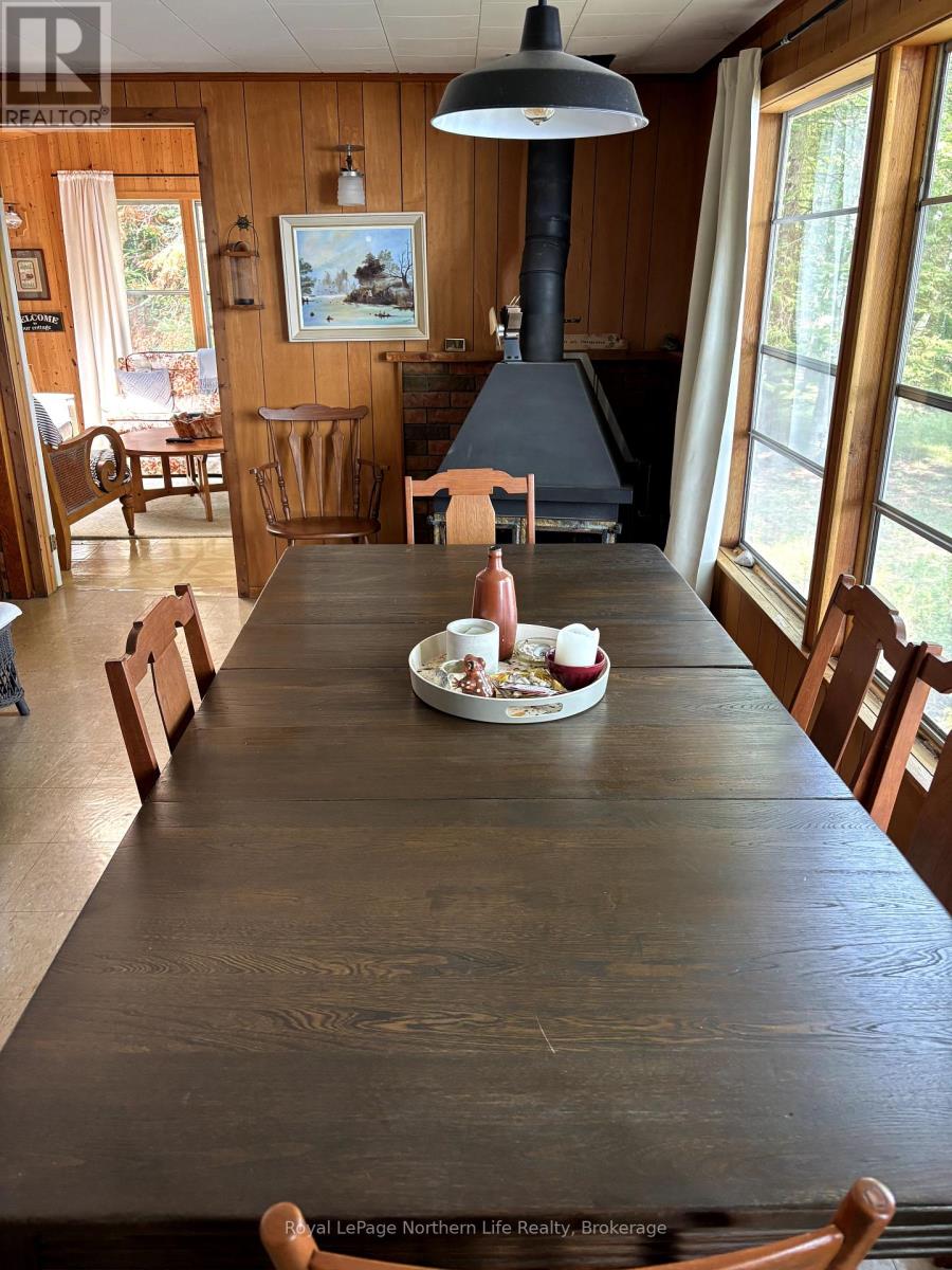 17 MUSKIE BAY, LAKE NIPISSING - 11