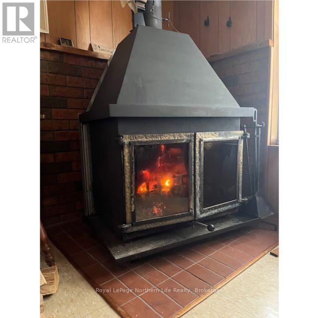 17 MUSKIE BAY, LAKE NIPISSING - 12