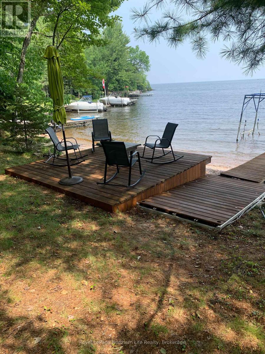 17 MUSKIE BAY, LAKE NIPISSING - 6