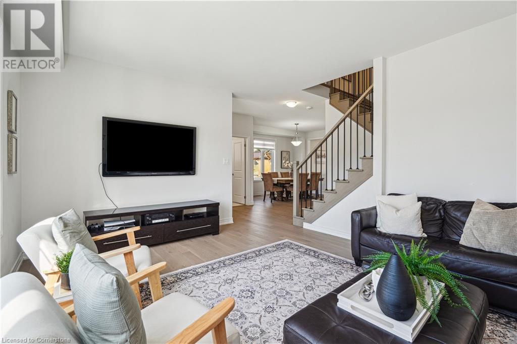 Photo 11 of 132 Drexler Avenue, Rockwood ON