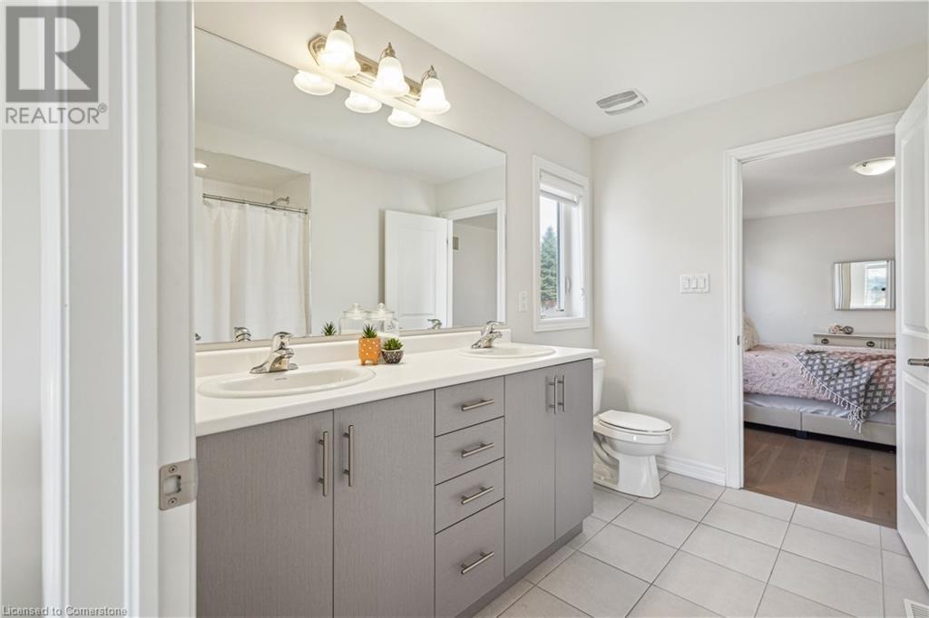 Photo 30 of 132 Drexler Avenue, Rockwood ON
