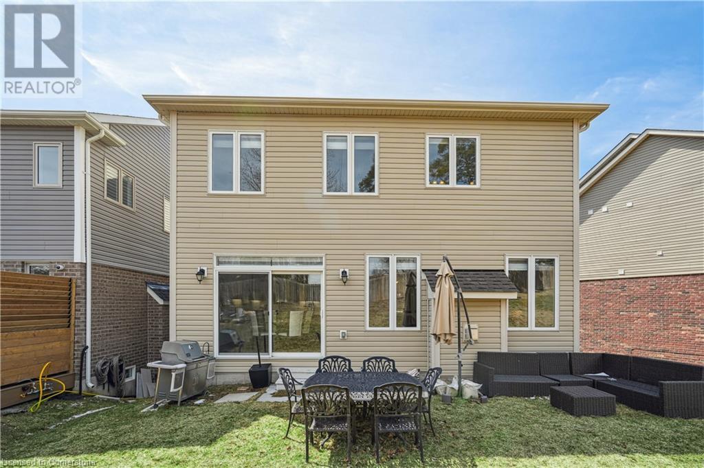 Photo 39 of 132 Drexler Avenue, Rockwood ON