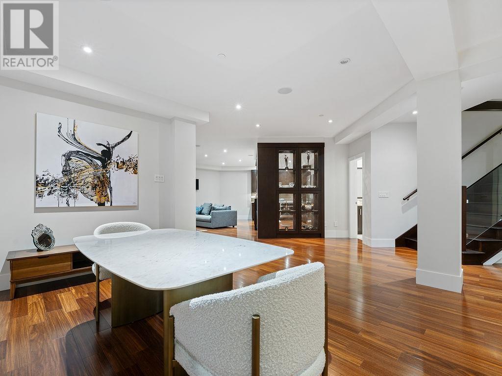 1355 WHITBY ROAD, West Vancouver