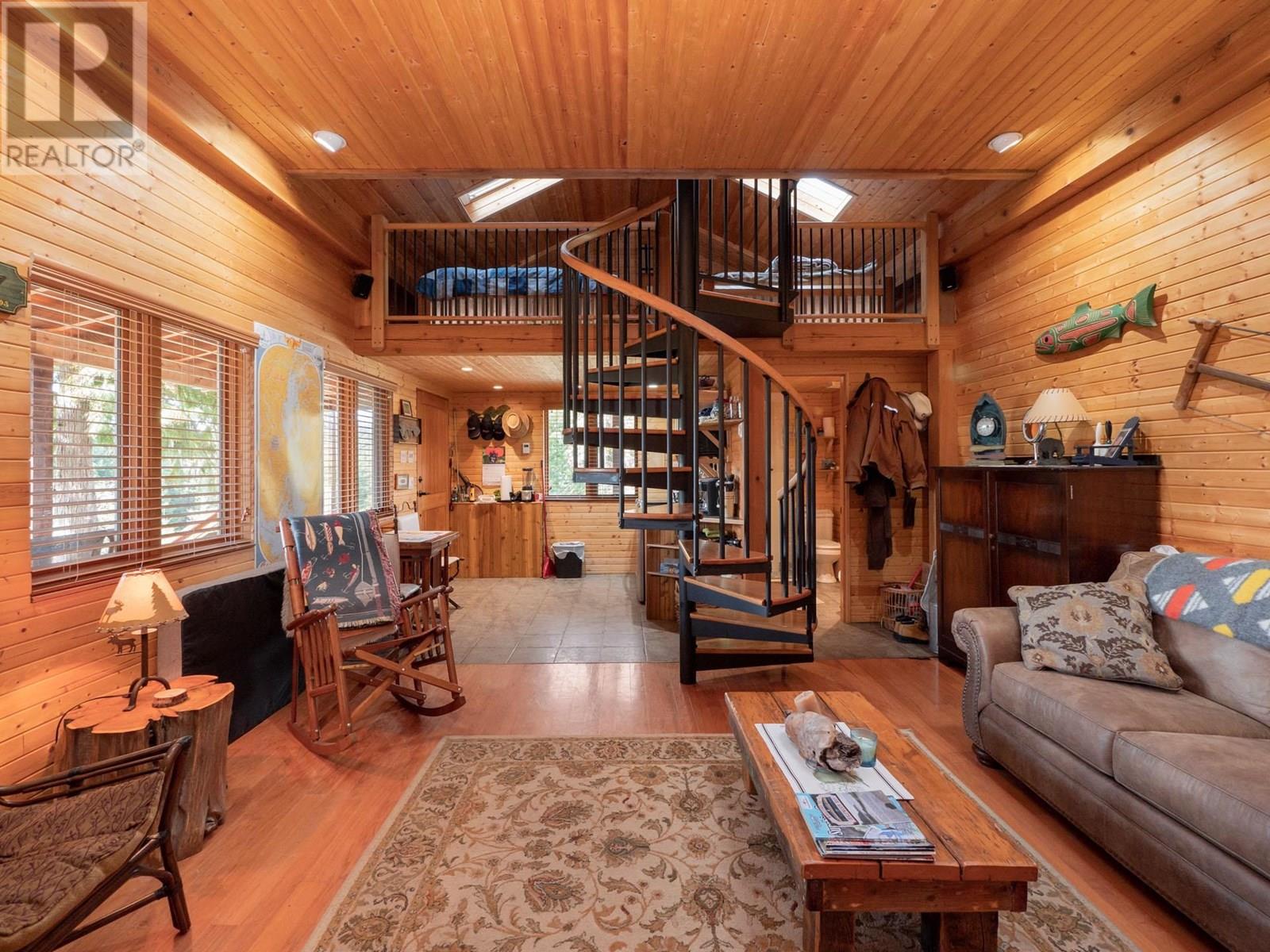 9305 STEPHENS WAY, Halfmoon Bay