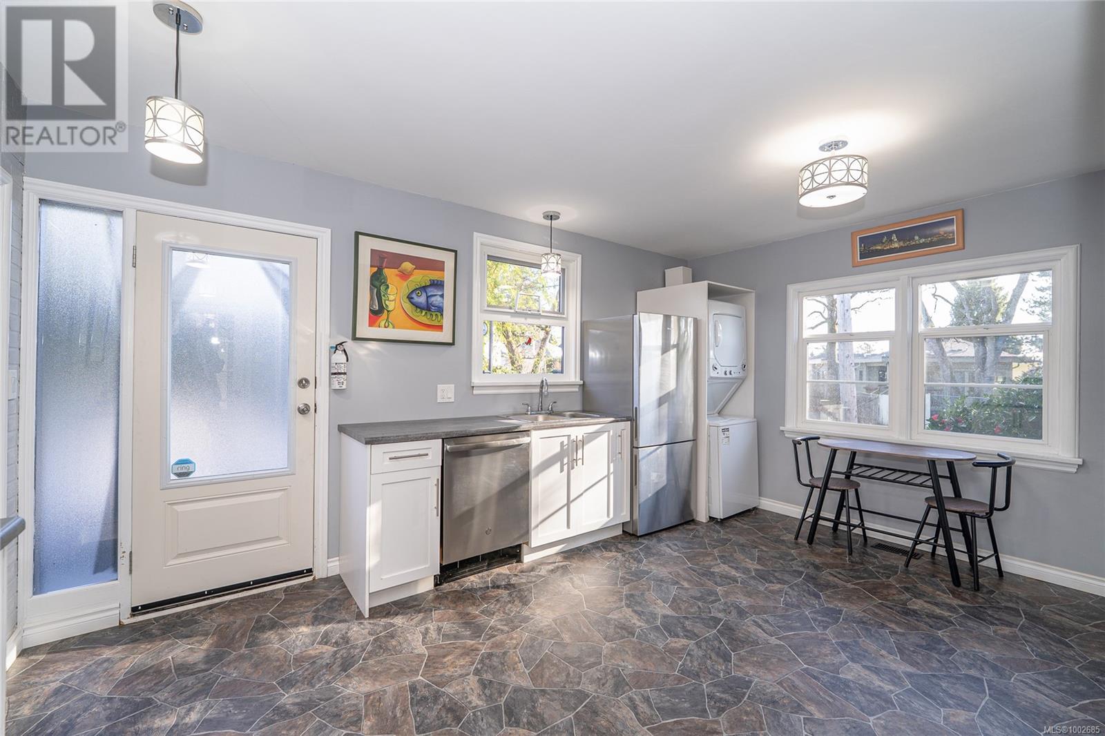 3771 Winston Cres, Saanich