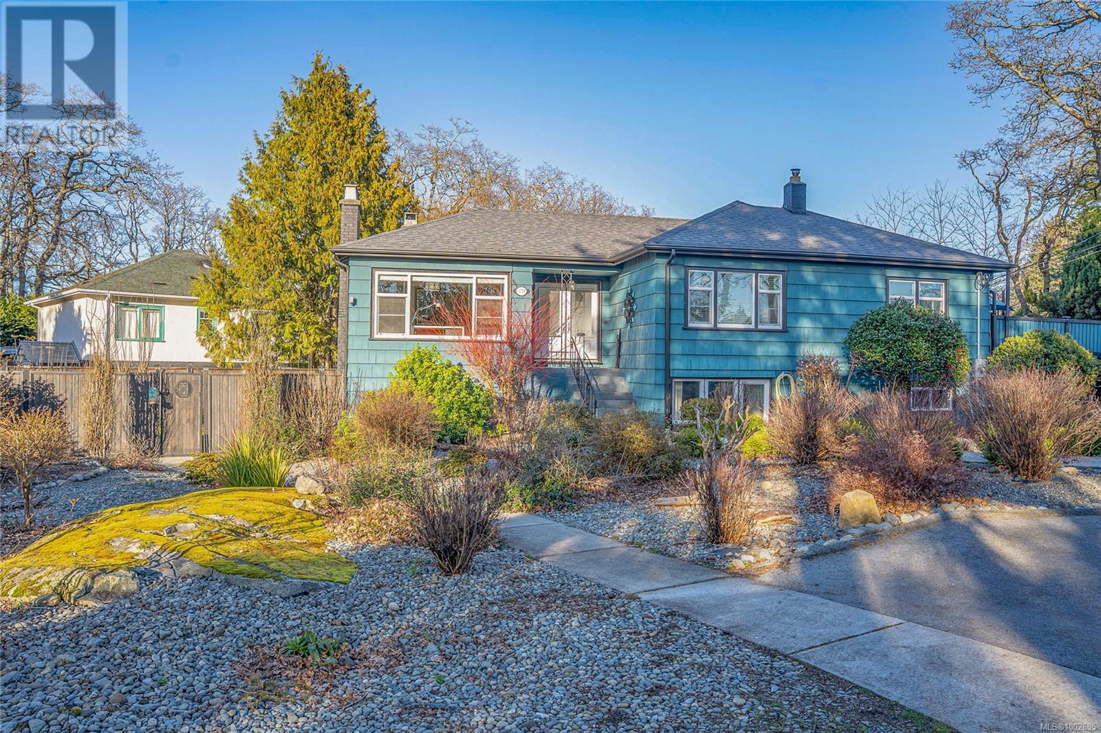 3771 Winston Cres, Saanich