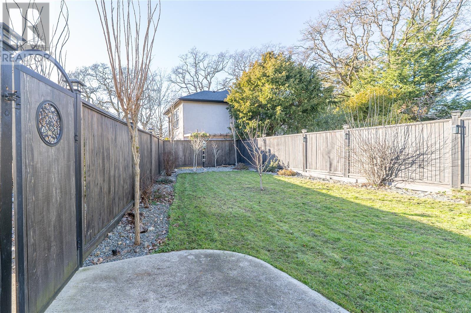 3771 Winston Cres, Saanich