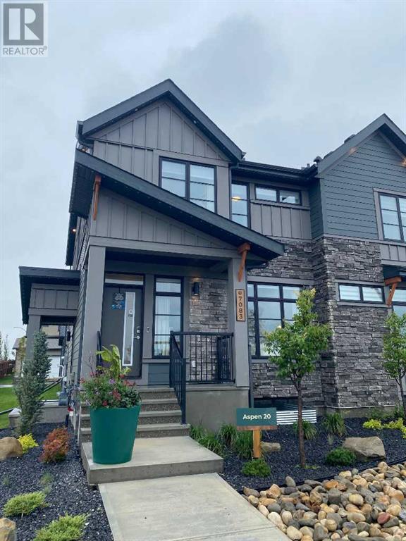 Photo 1 of 7083 Rangeview Avenue Se, Calgary AB