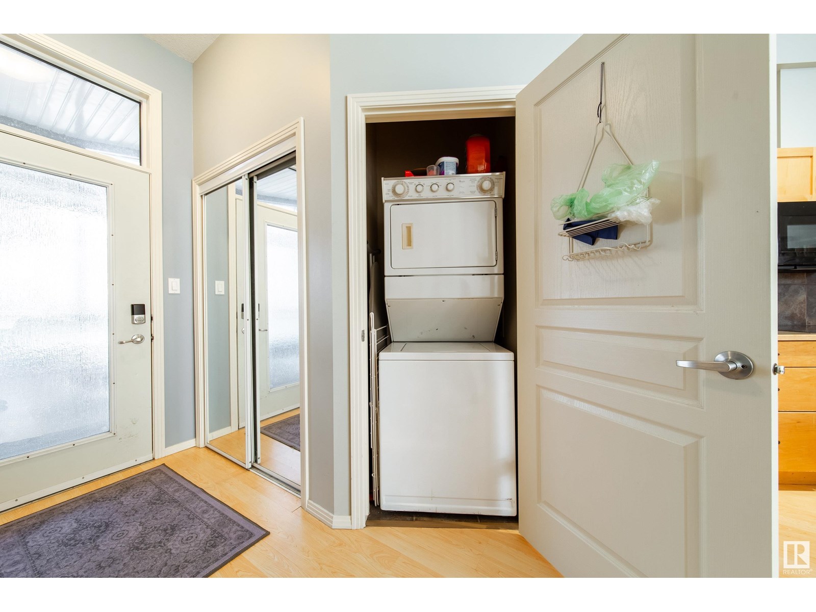 Photo 22 of 418 10147 112 St Nw, Edmonton AB