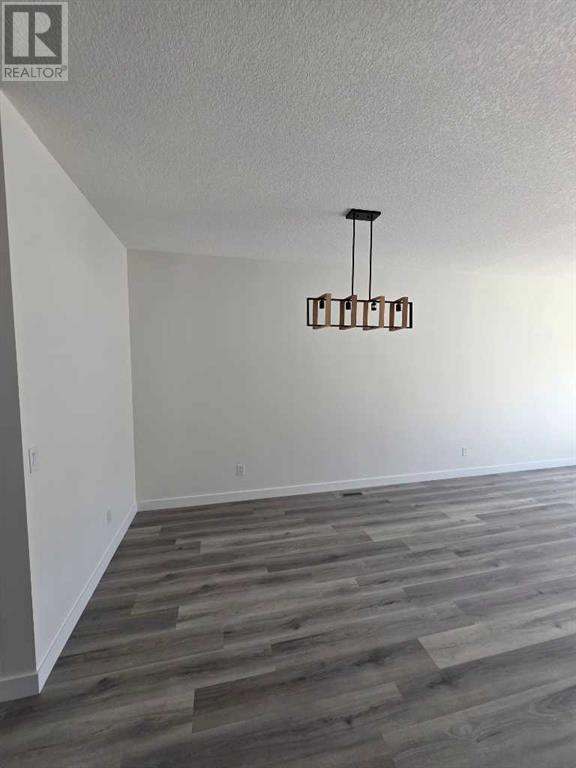 Single Family House for Sale in   Street SE Forest Lawn Calgary 