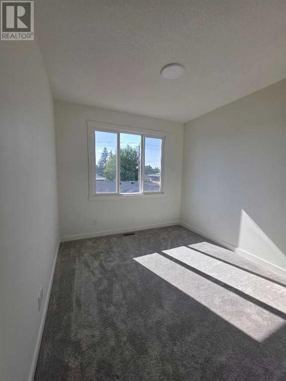 Single Family House for Sale in   Street SE Forest Lawn Calgary 