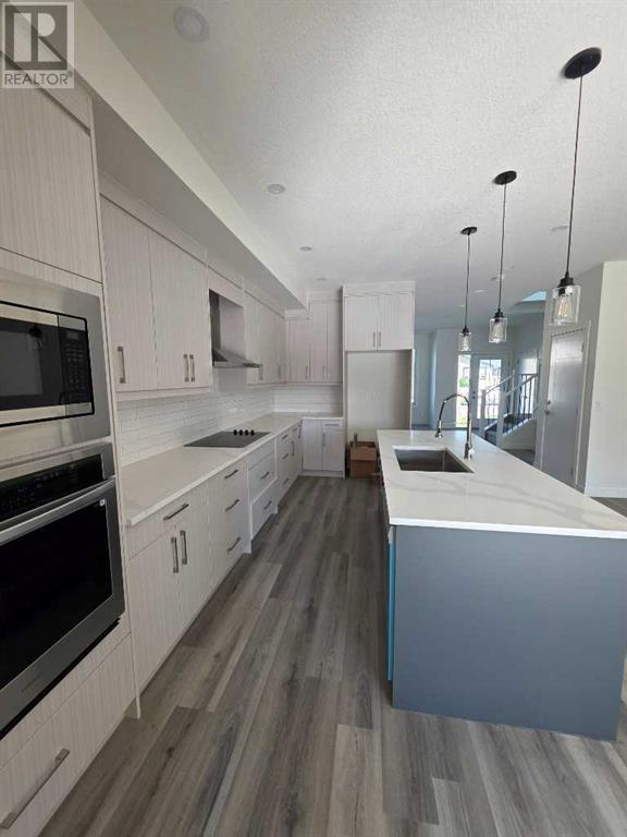 Single Family House for Sale in   Street SE Forest Lawn Calgary 