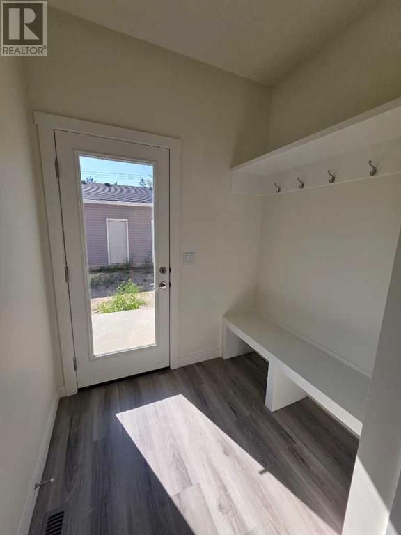 Single Family House for Sale in   Street SE Forest Lawn Calgary 