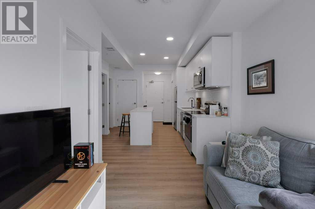 Single Family House for Sale in    Avenue NE Crescent Heights Calgary 
