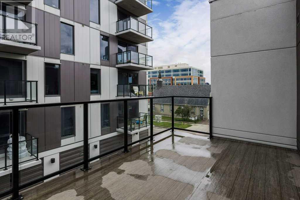 Single Family House for Sale in    Avenue NE Crescent Heights Calgary 