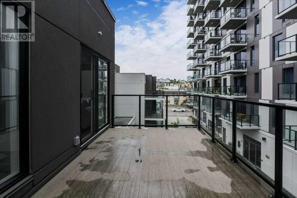 Single Family House for Sale in    Avenue NE Crescent Heights Calgary 