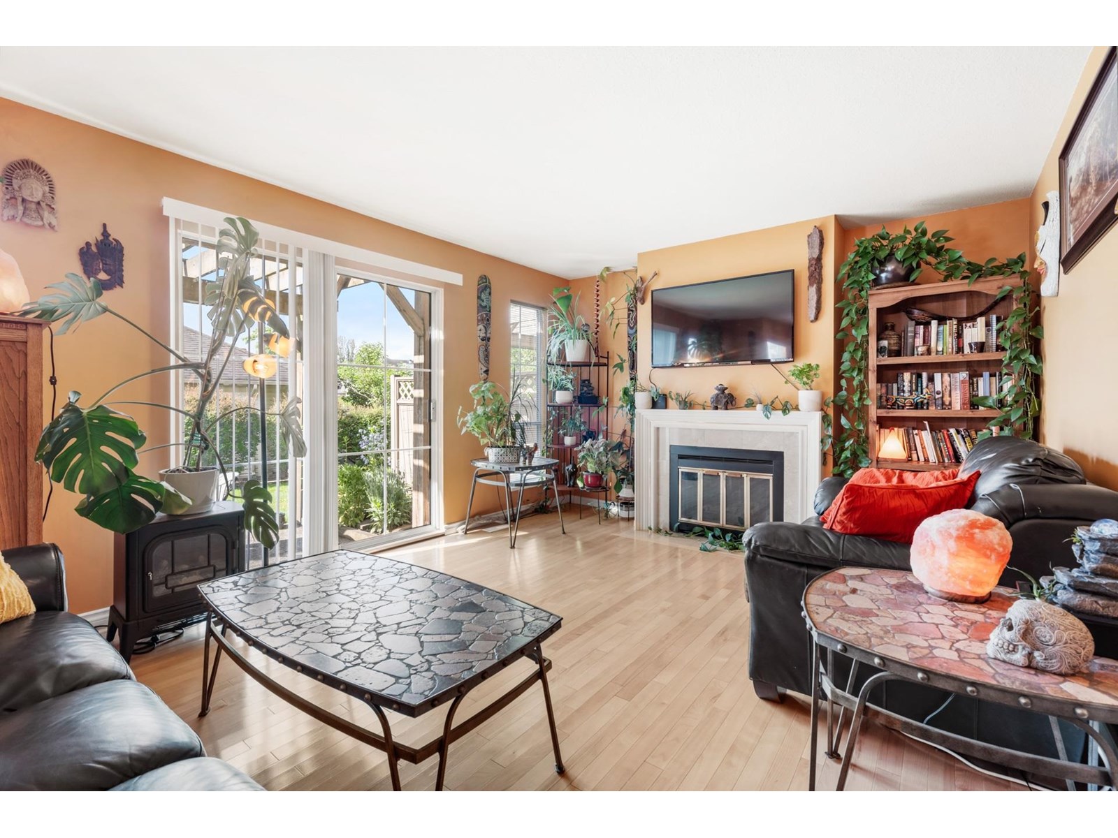 Photo 11 of 30 6140 192 Street, Surrey BC