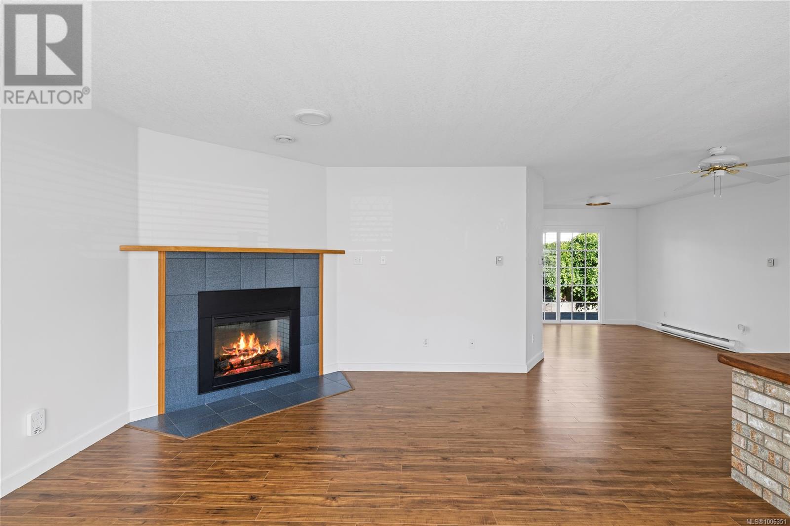 Photo 21 of 332 Moilliet St S, Parksville BC