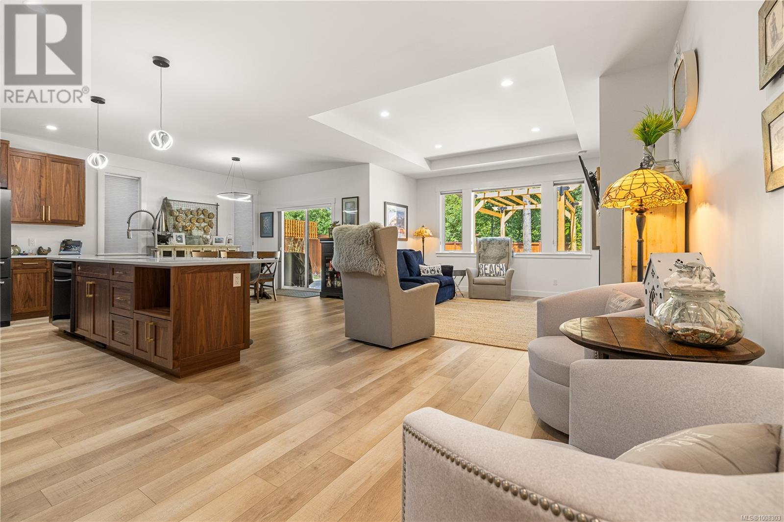 Photo 5 of 710 Salal St, Campbell River BC