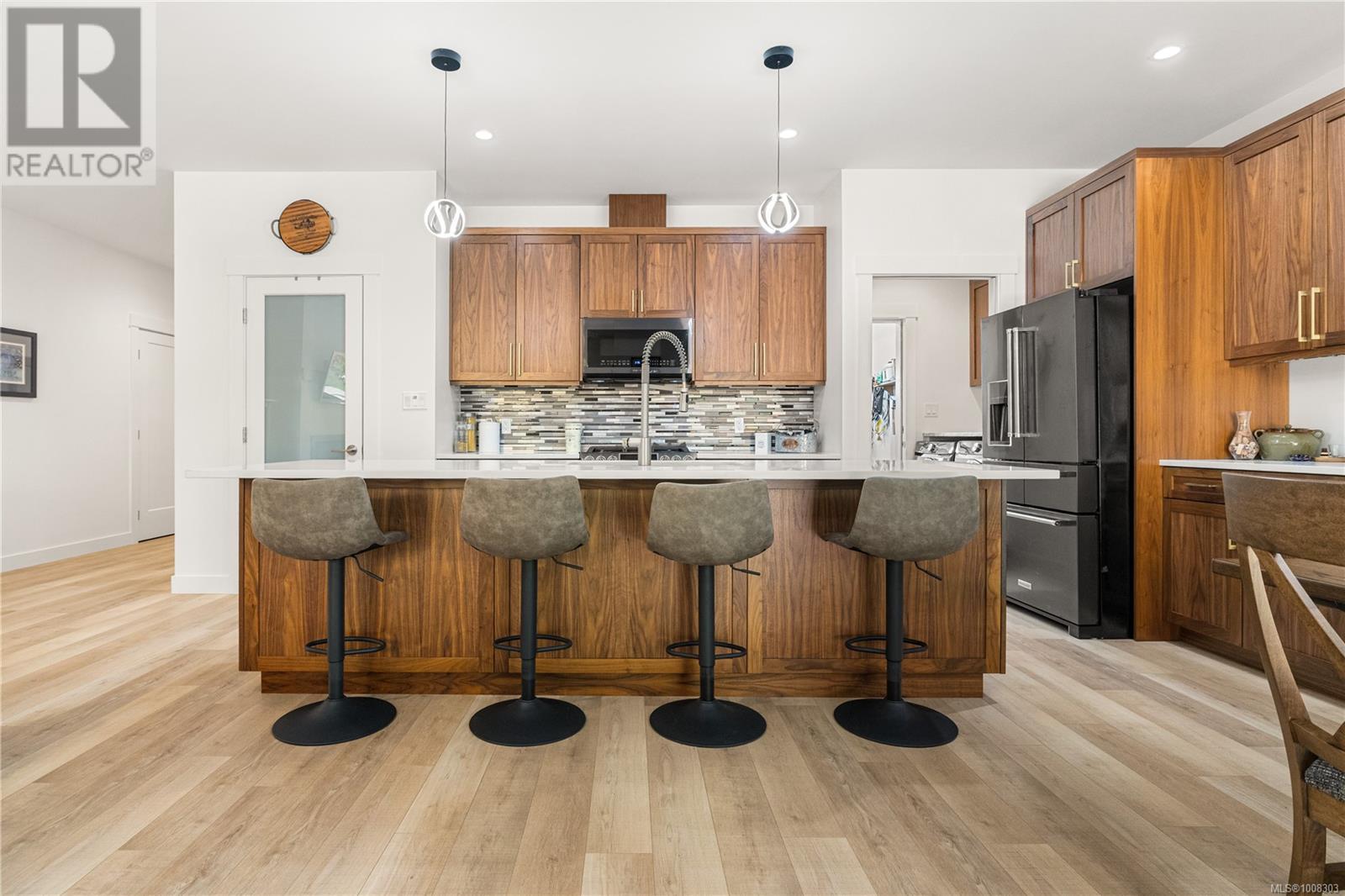 Photo 13 of 710 Salal St, Campbell River BC