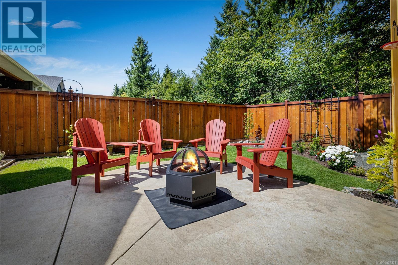 Photo 52 of 710 Salal St, Campbell River BC