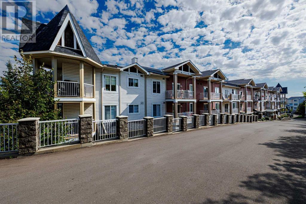 Single Family House for Sale in   Panamount Drive NW Panorama Hills Calgary 