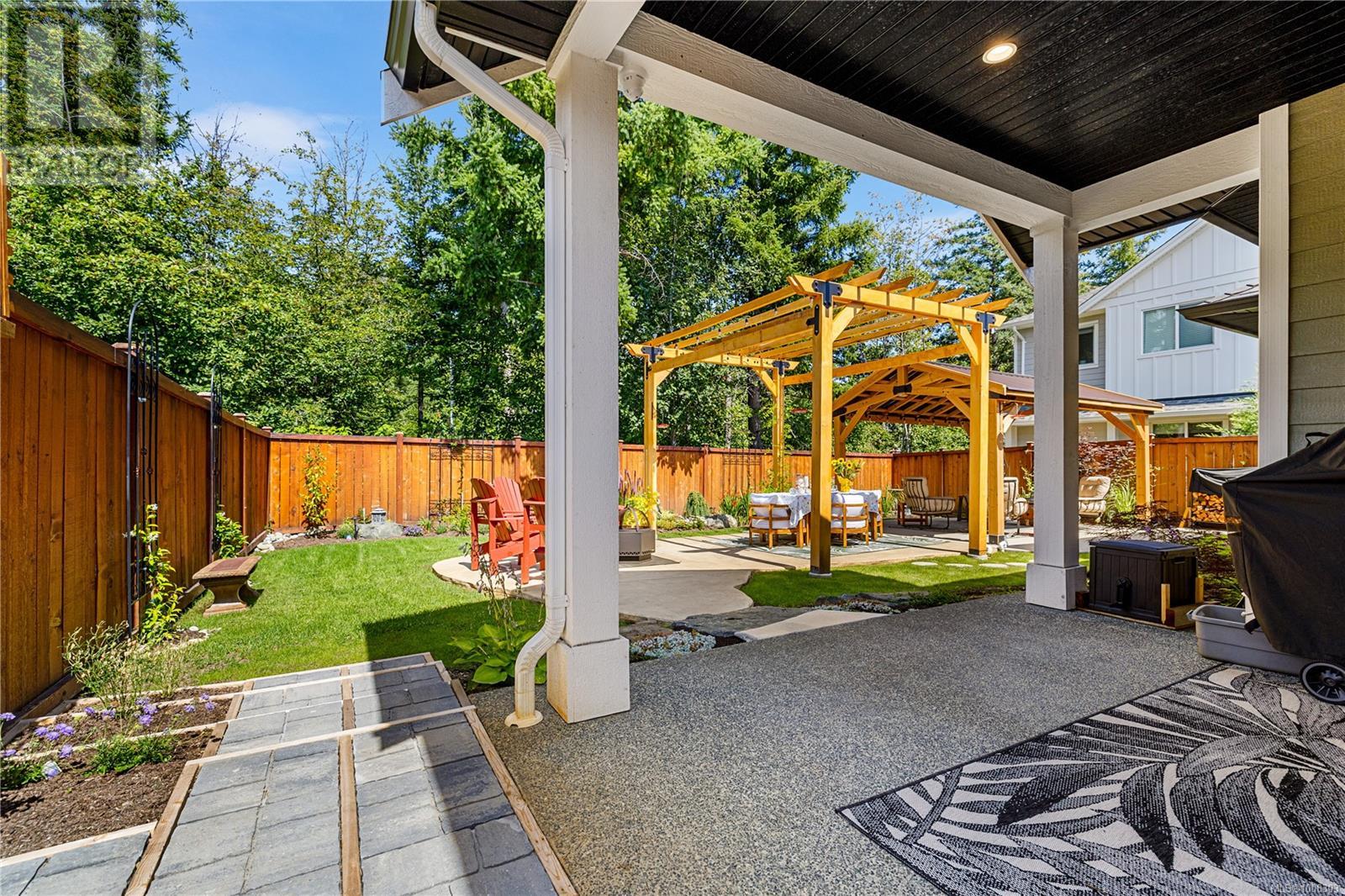 Photo 47 of 710 Salal St, Campbell River BC