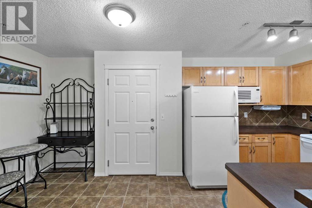 Single Family House for Sale in   Panamount Drive NW Panorama Hills Calgary 
