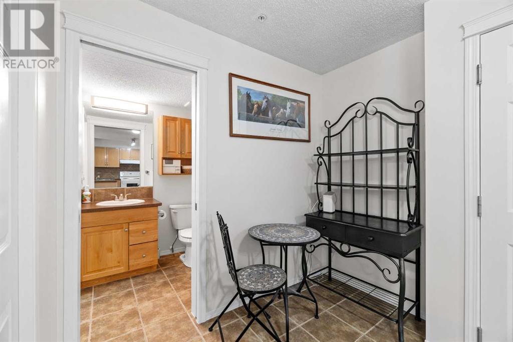 Single Family House for Sale in   Panamount Drive NW Panorama Hills Calgary 