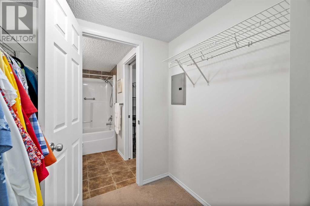 Single Family House for Sale in   Panamount Drive NW Panorama Hills Calgary 