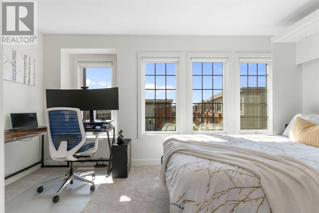 Single Family House for Sale in   Greenbriar Place NW Greenwood/Greenbriar Calgary 